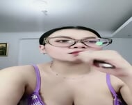 ( TELEGRAM @GEXCOM ) Lepas Bra Dara Bugil Empot Pantat Sex Toys